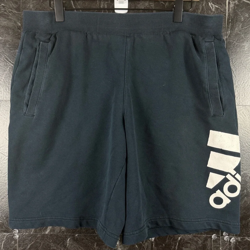 Adidas Men's Navy Retro Tech Shorts Medium